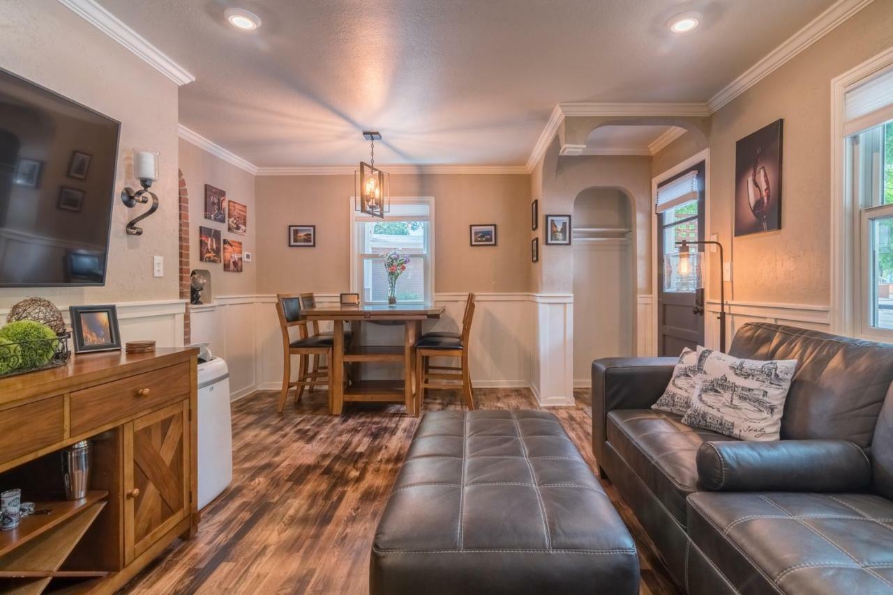 Villa Italian Style In Old Town With Private Hot Tub à Fort Collins Extérieur photo