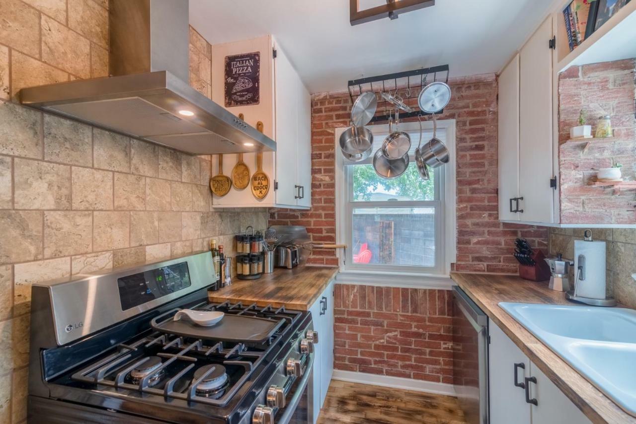 Villa Italian Style In Old Town With Private Hot Tub à Fort Collins Extérieur photo