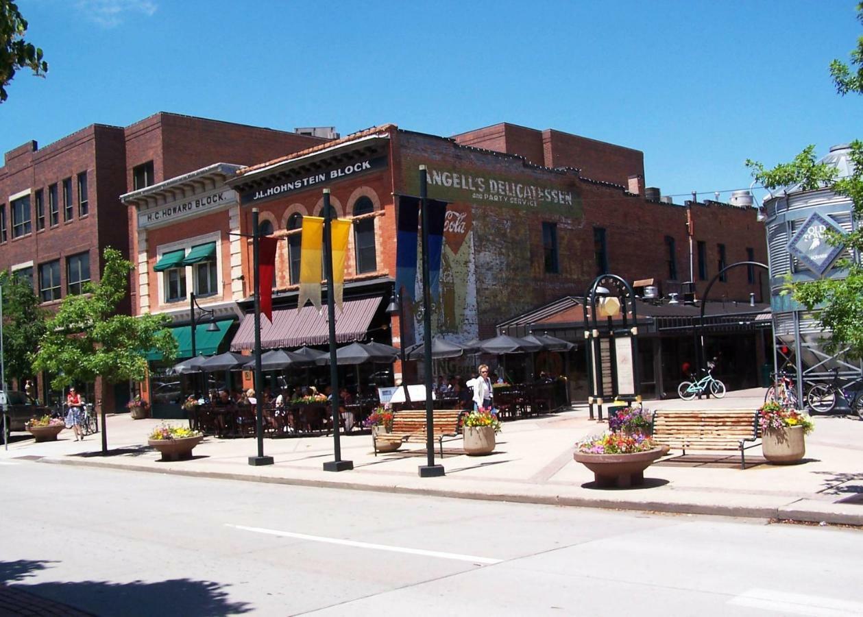 Villa Italian Style In Old Town With Private Hot Tub à Fort Collins Extérieur photo